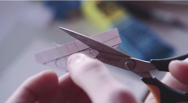 ΒΙΝΤΕΟ-Από το χαρτί… στην F1