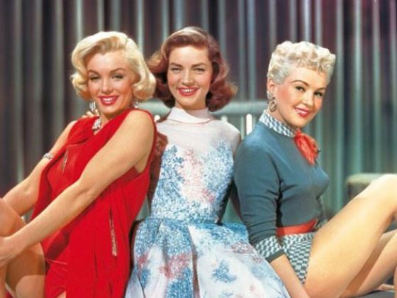 Σε ποια δεκαετία έπρεπε να έχεις γεννηθεί; Κάνε το τεστ