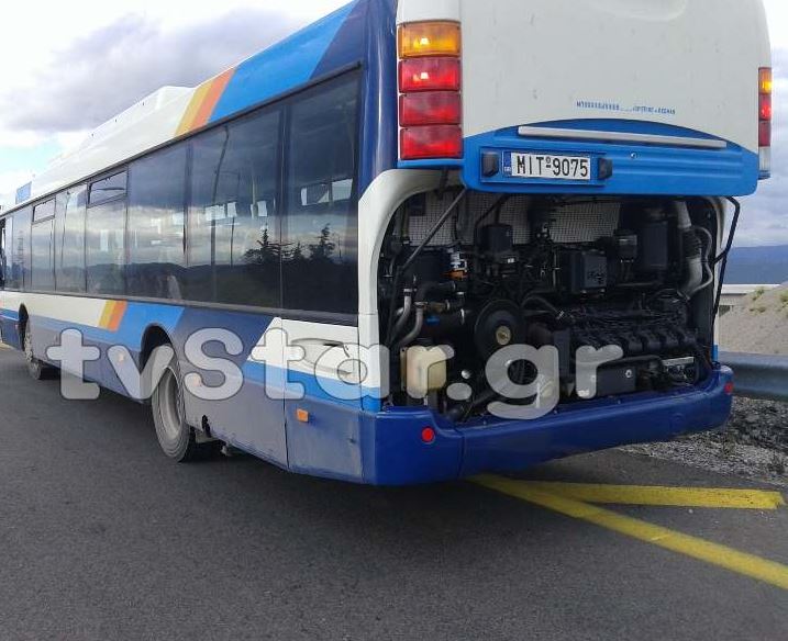 ΦΩΤΟ-Λεωφορείο έμεινε από καύσιμα