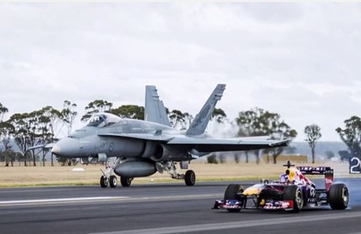 BINTEO-To μονοθέσιο της Red Bull “κοντράρει” μαχητικό τζετ F-18