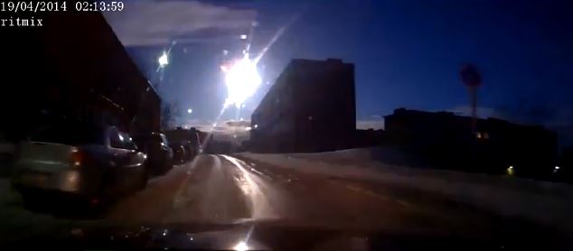 ΒΙΝΤΕΟ-Ερασιτεχνική κάμερα κατέγραψε πτώση μετεωρίτη