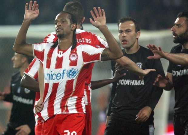 “Ίσως ήταν για φάγωμα η μπανάνα στον Σαλίνο”