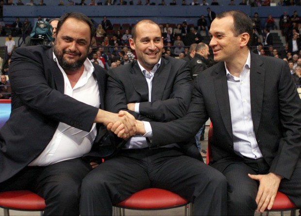 “Μια γροθιά ο Ολυμπιακός”