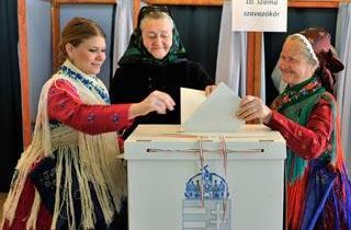 Άνοιξαν οι κάλπες στην Ουγγαρία