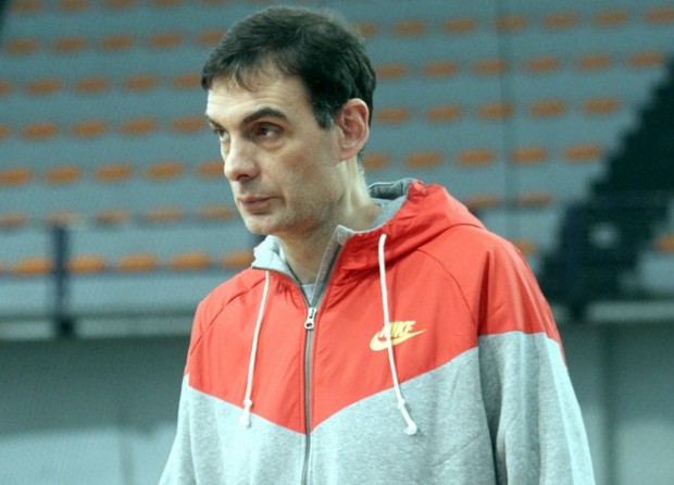 Μπαρτζώκας: Αν ήταν άλλο ματς δεν θα έπαιζε ο Πέτγουεϊ