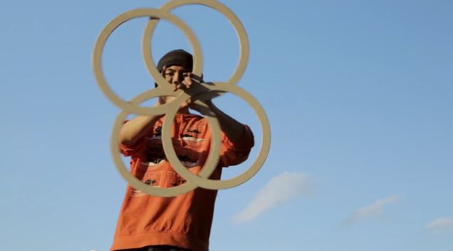 ΒΙΝΤΕΟ-Ο «μαγικός» ζογκλέρ