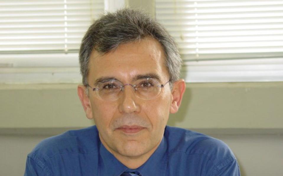 “Έφυγε” ο Βασίλης Παπάζογλου