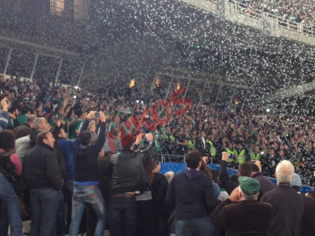 ΦΩΤΟ-Η απονομή του τροπαίου στον Παναθηναϊκό