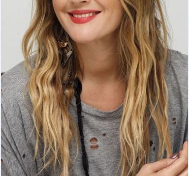 Ποια σταρ του Χόλιγουντ έφερε στον κόσμο το δεύτερο παιδί της;