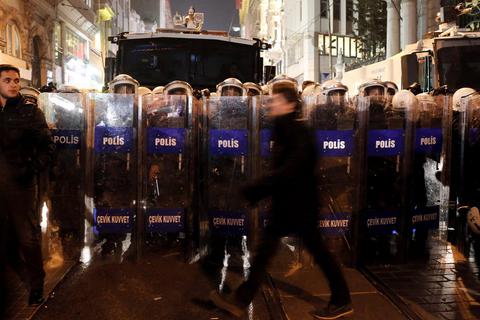 Κωνσταντινούπολη: Επί ποδός 40.000 αστυνομικοί για την Πρωτομαγιά