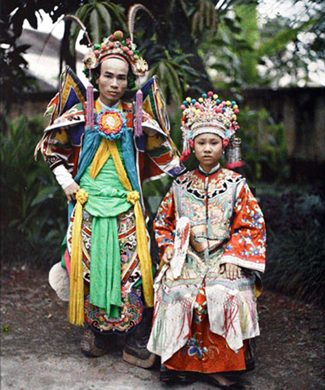 Perierga.gr -  Οι πρώτες έγχρωμες φωτογραφίες στον κόσμο