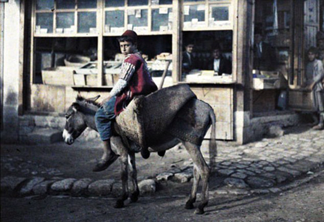 Perierga.gr -  Οι πρώτες έγχρωμες φωτογραφίες στον κόσμο