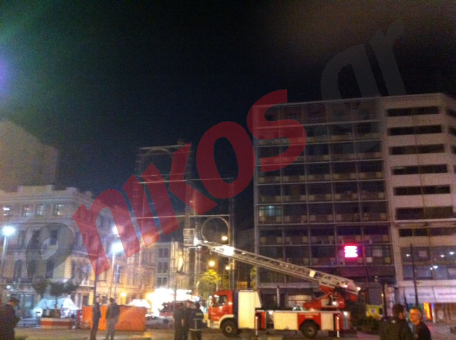 ΦΩΤΟ-Από την επιχείρηση διάσωσης στην Ομόνοια