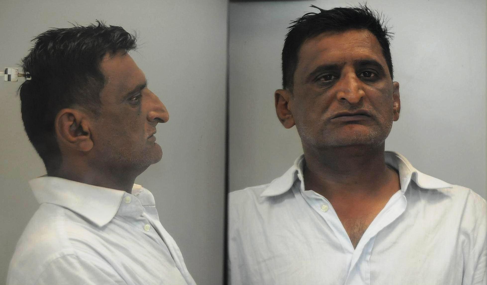 ΦΩΤΟ-Συνελήφθη για αποπλάνηση ανηλίκων