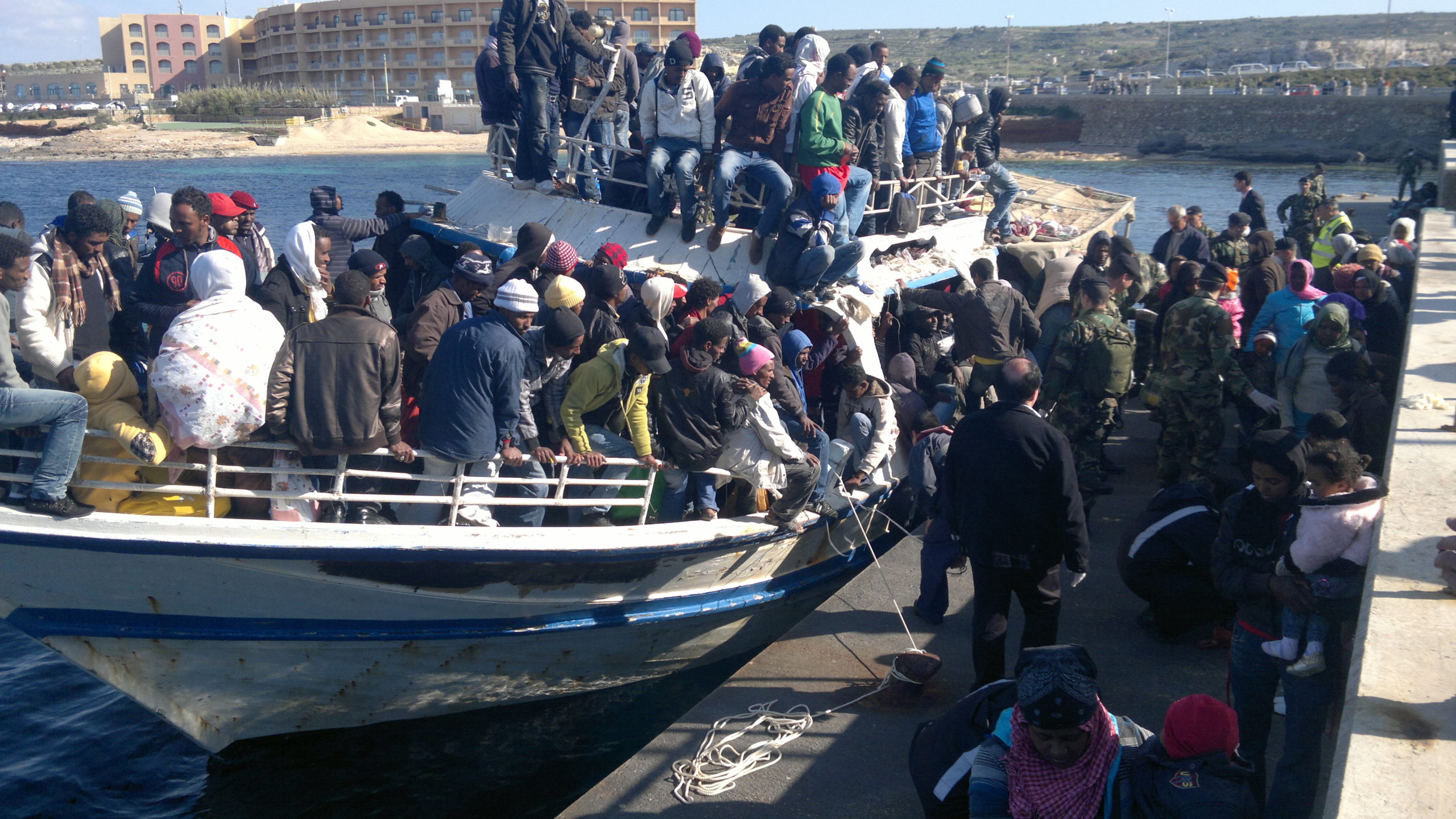 Ιταλικά σκάφη διέσωσαν 1.149 μετανάστες