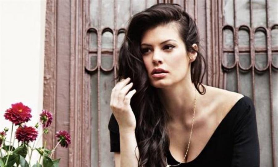 ΦΩΤΟ-Η Κορινθίου ντύθηκε κουνελάκι