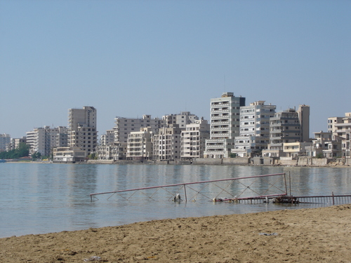 Υπέρ της επιστροφής της Αμμοχώστου ο Γιούνκερ