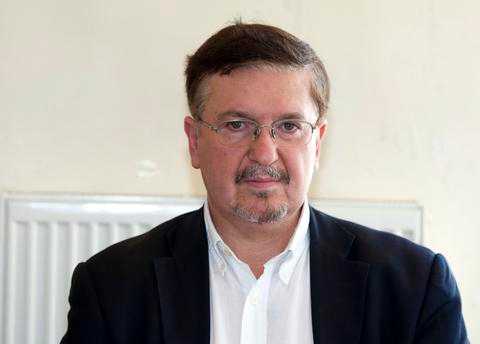 Αβραμίδης: Αποκαθήλωση των μνημονιακών πολιτικών