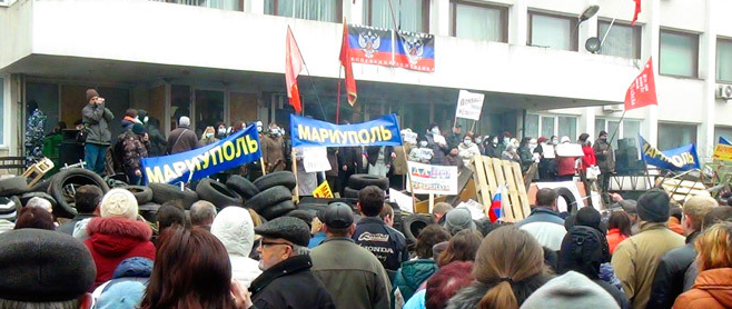 Συγκρούσεις με νεκρούς στη Μαριούπολη