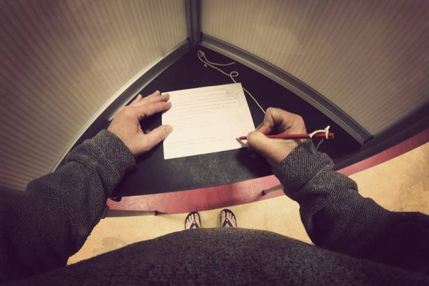 Απαγορεύονται οι selfies στις βρετανικές κάλπες