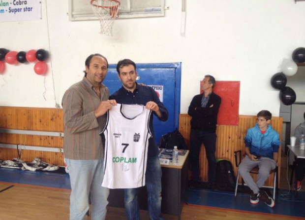 ΦΩΤΟ-Βραβεύτηκε ο Πρέλεβιτς