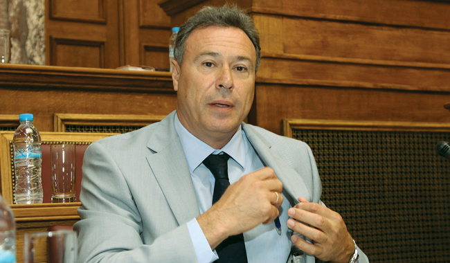 Μήνυση Σγουρού στον Παναγιώταρο