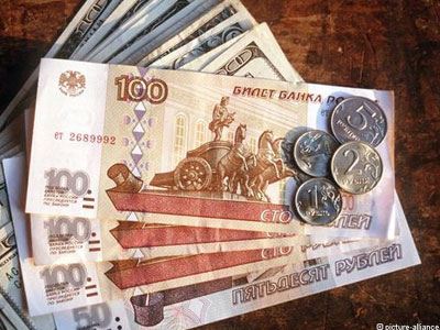 Η Ρωσία σκέφτεται πληρωμή με ρούβλια στις εξαγωγές