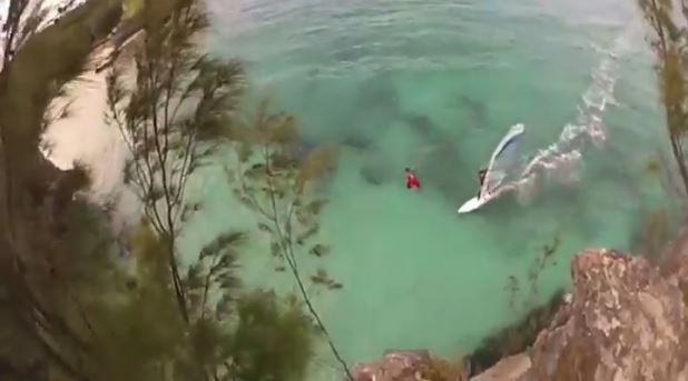 ΒΙΝΤΕΟ-Παραλίγο βουτιά θανάτου