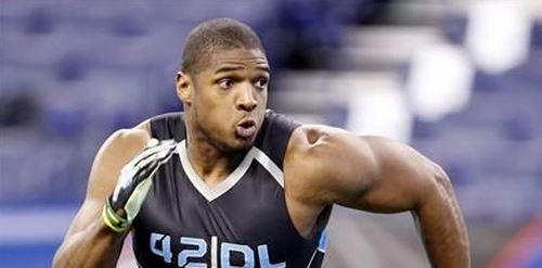 ΦΩΤΟ-ΗΠΑ-Ο πρώτος ομοφυλόφιλος παίκτης στο αμερικανικό ποδόσφαιρο