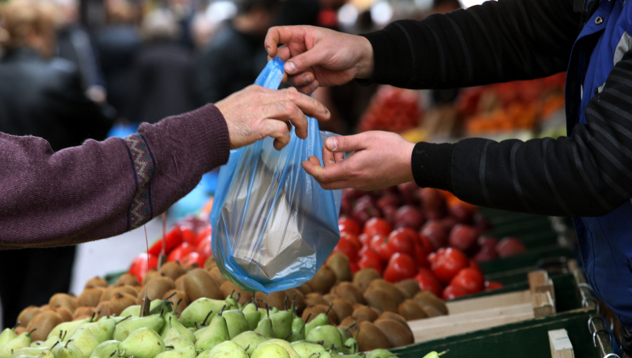 Επέστρεψαν στους πάγκους οι παραγωγοί