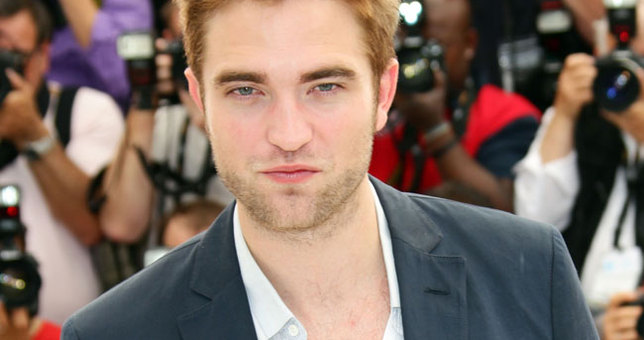 ΦΩΤΟ-Ποια είναι η άγνωστη συνοδός του Πάτινσον;