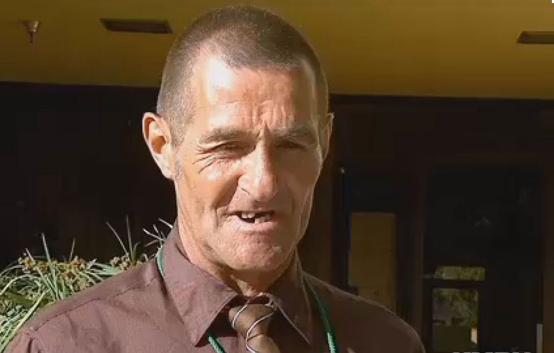 Βρήκε 125.000 δολάρια και τα επέστρεψε κι ας είναι πάμφτωχος