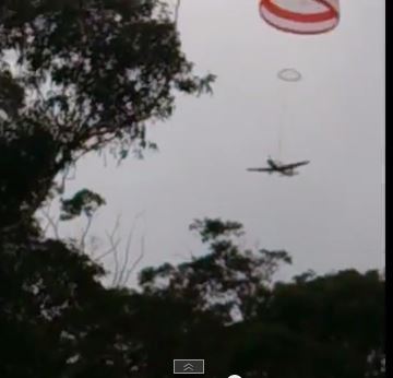 ΒΙΝΤΕΟ-Πιλότος-γάτος σώθηκε από βέβαιο θάνατο