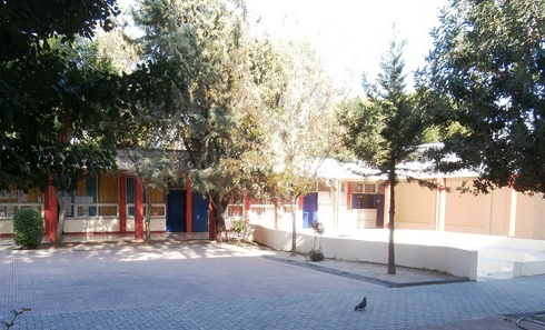 Έκαναν μαθήματα σε ετοιμόρροπο σχολείο