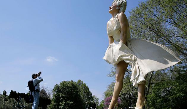 Το άγαλμα της Μέριλιν Μονρόε