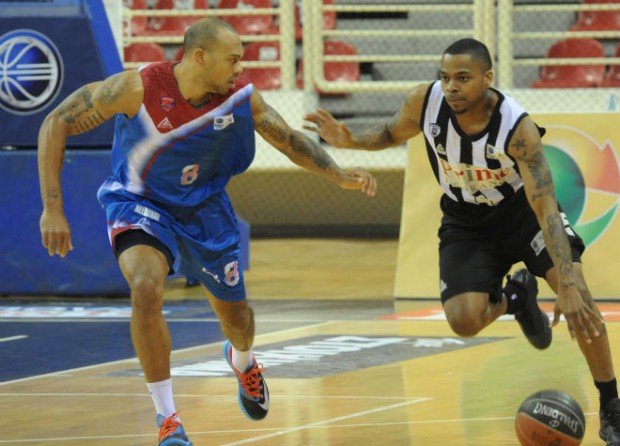 Αγκαλιά με την τρίτη θέση ο ΠΑΟΚ