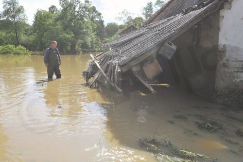 Είκοσι οι νεκροί στη Σερβία