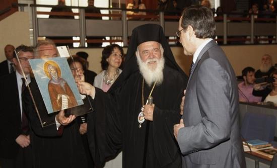 Το δώρο του Αρχιεπισκόπου στον Πρωθυπουργό