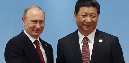 Ρωσία-Κίνα: Υπέγραψαν τη συμφωνία για το φυσικό αέριο