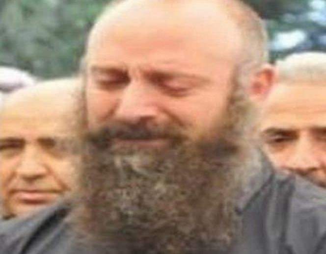 ΦΩΤΟ-Λύγισε ο “Σουλεϊμάν” στην κηδεία της μητέρας του