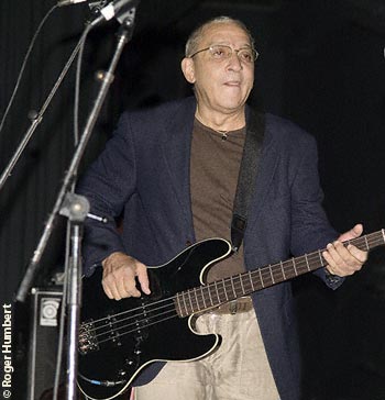 Έφυγε ο ιδρυτής του συγκροτήματος Los Van Van