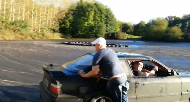 ΒΙΝΤΕΟ-Drifter παρέσυρε θεατή