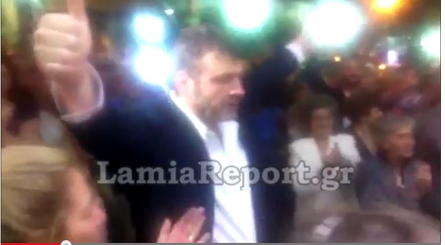 ΒΙΝΤΕΟ-Το ζεϊμπέκικο του Γκλέτσου για τη νίκη του