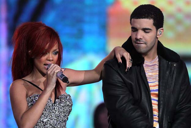 Χώρισε η Rihanna με τον Drake;