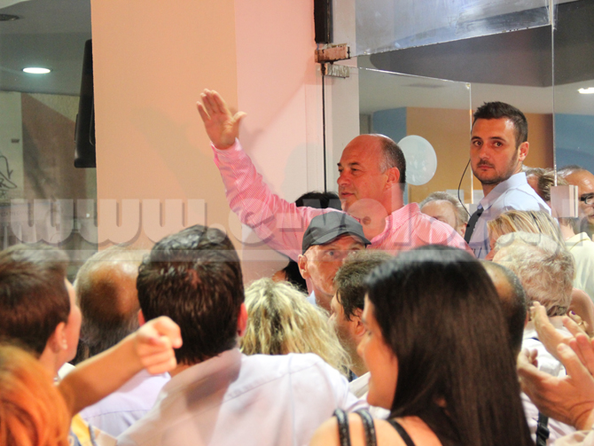 ΒΙΝΤΕΟ-Μπέος: Δεν είμαι ο Ρουβάς – Αισθάνομαι ένας από εσάς