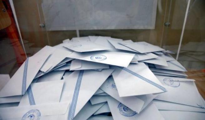 “Ξέχασαν” 11 ψηφοδέλτια στα Μακρίσια