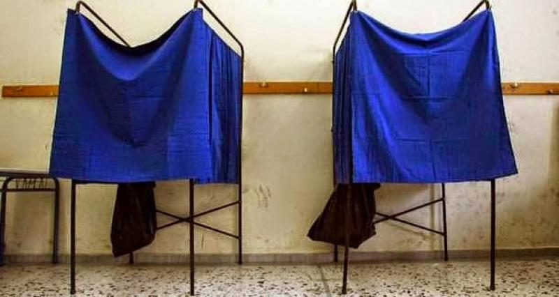 Άφησε τη μασέλα στο… παραβάν