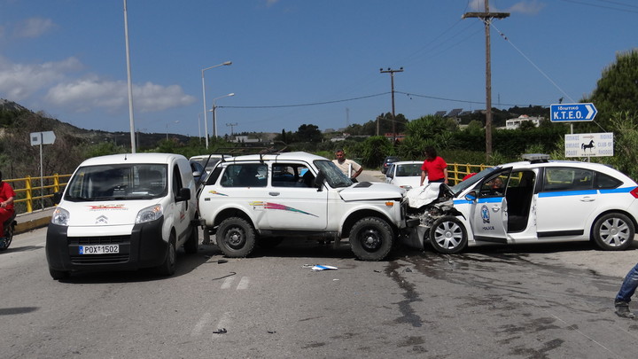 ΒΙΝΤΕΟ-Τροχαίο με περιπολικό στη Ρόδο