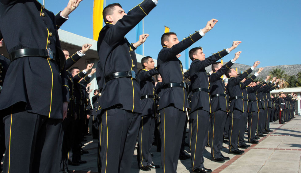 Το ΓΕΕΘΑ για τους εισακτέους στις στρατιωτικές σχολές