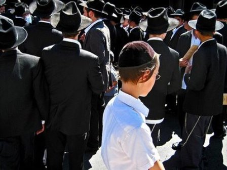 Ραβίνοι βασάνιζαν άνδρες για να δώσουν διαζύγιο